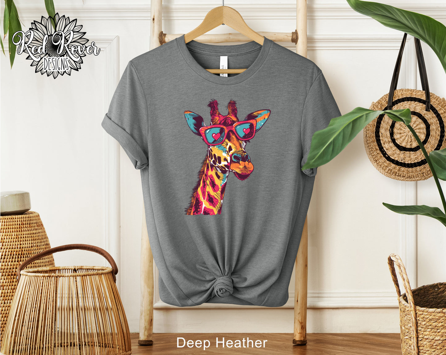 Giraffe Love